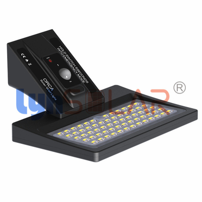 Le capteur solaire résistant à l'eau allume le capteur de mouvement extérieur 5W avec 64pcs LED lumineuses élevées