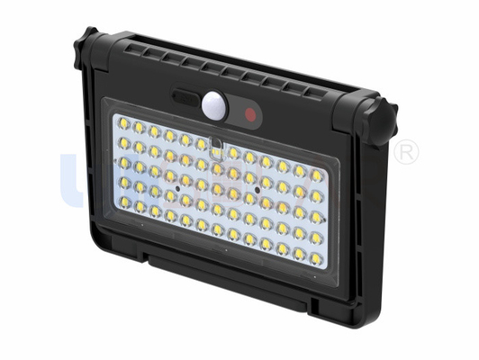 8W 1000Lm Lampes solaires d'inondation en extérieur Conception de la forme de la plaque avec petit paquet